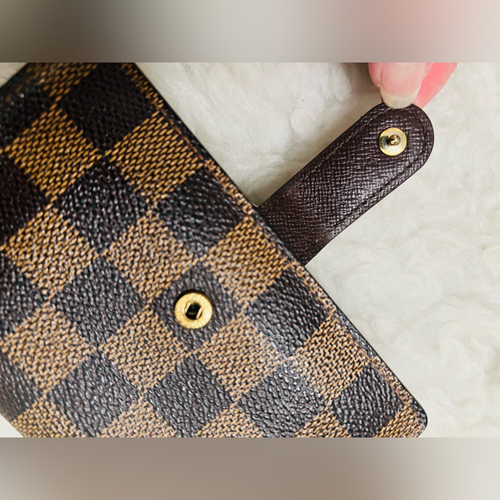Louis Vuitton Damiere ebene short  Wallet - Picture 14 of 16